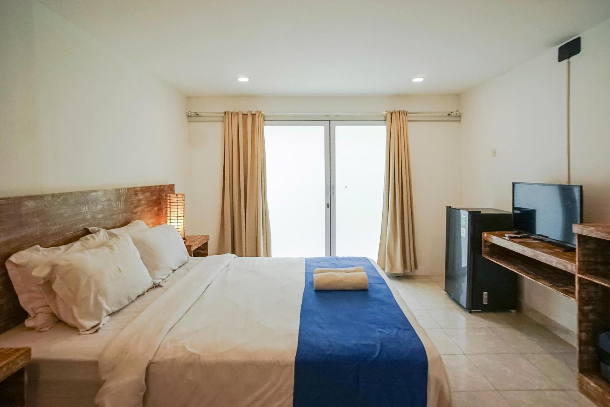 Kampung 168 Hotel Jimbaran Kültér fotó
