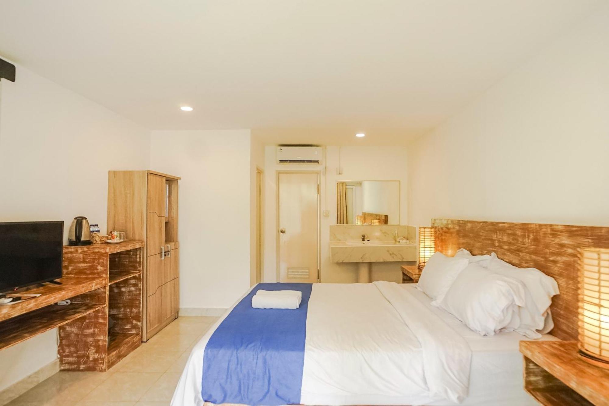 Kampung 168 Hotel Jimbaran Kültér fotó