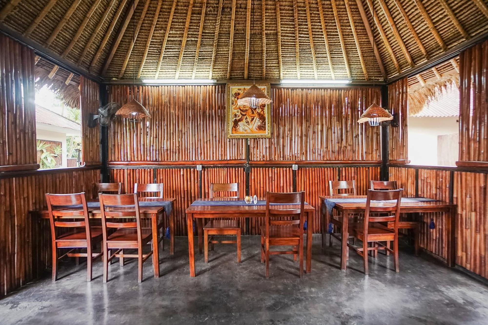 Kampung 168 Hotel Jimbaran Kültér fotó