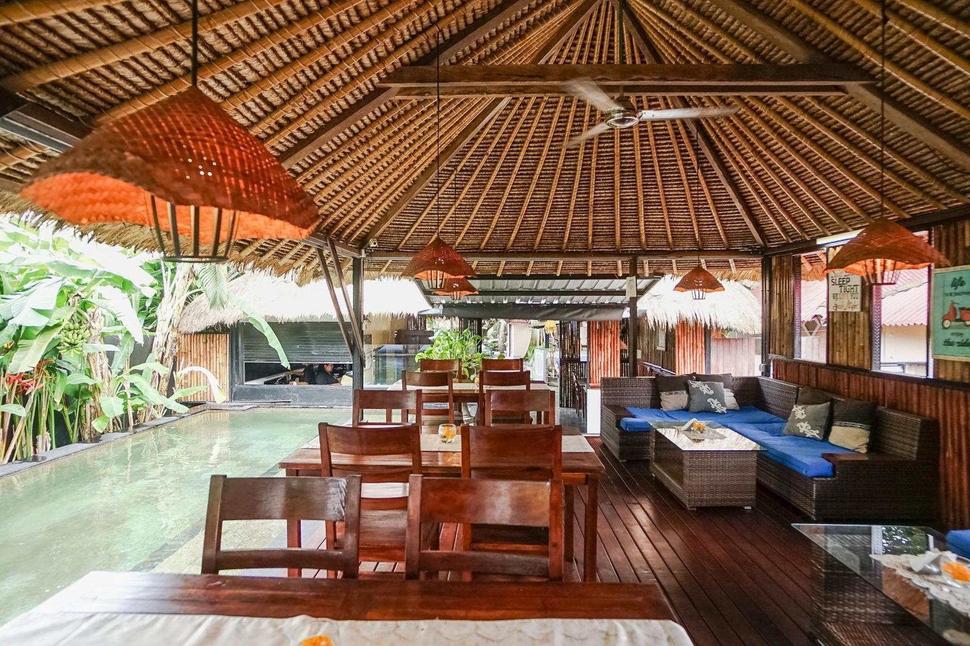 Kampung 168 Hotel Jimbaran Kültér fotó