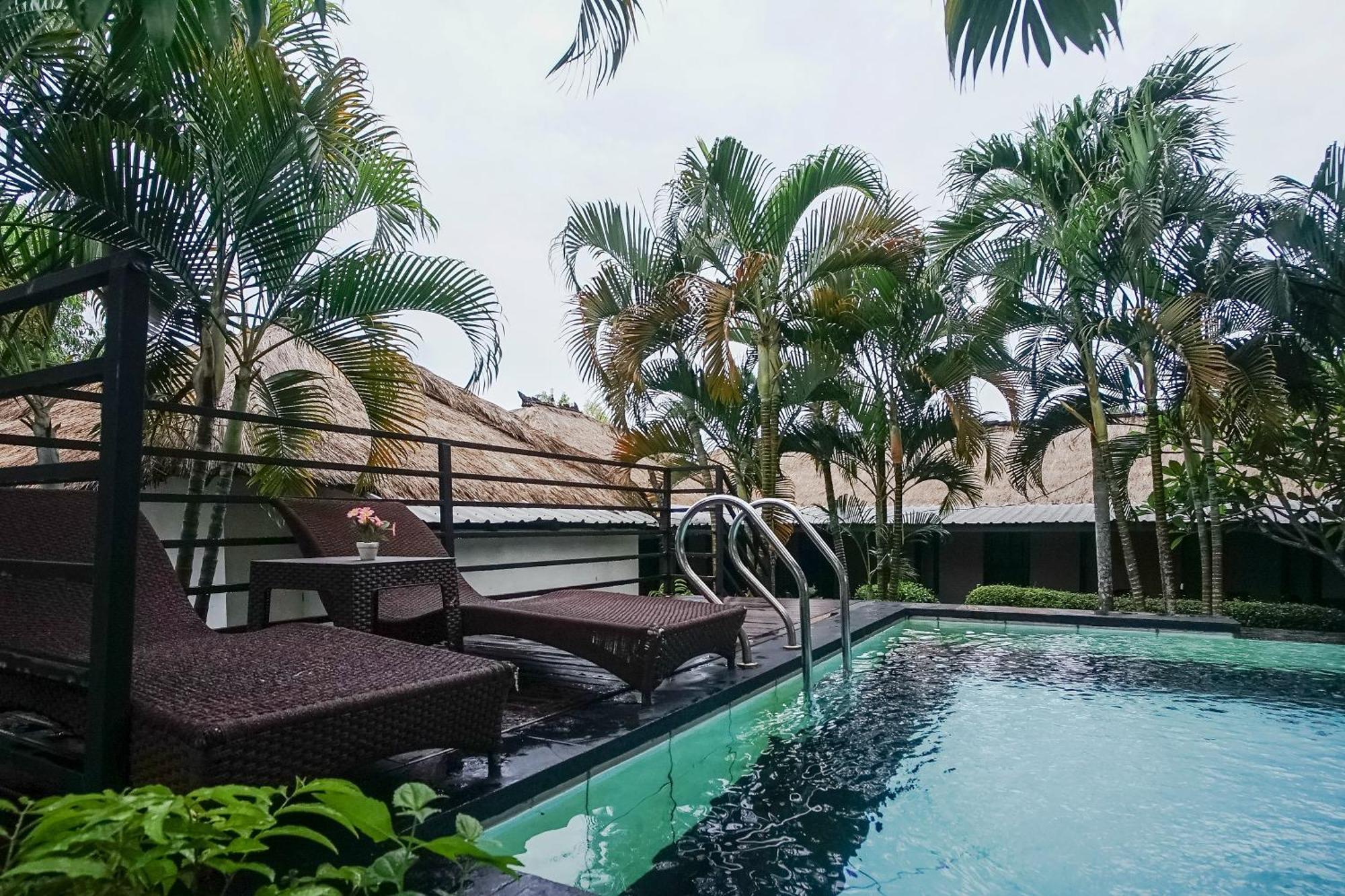 Kampung 168 Hotel Jimbaran Kültér fotó
