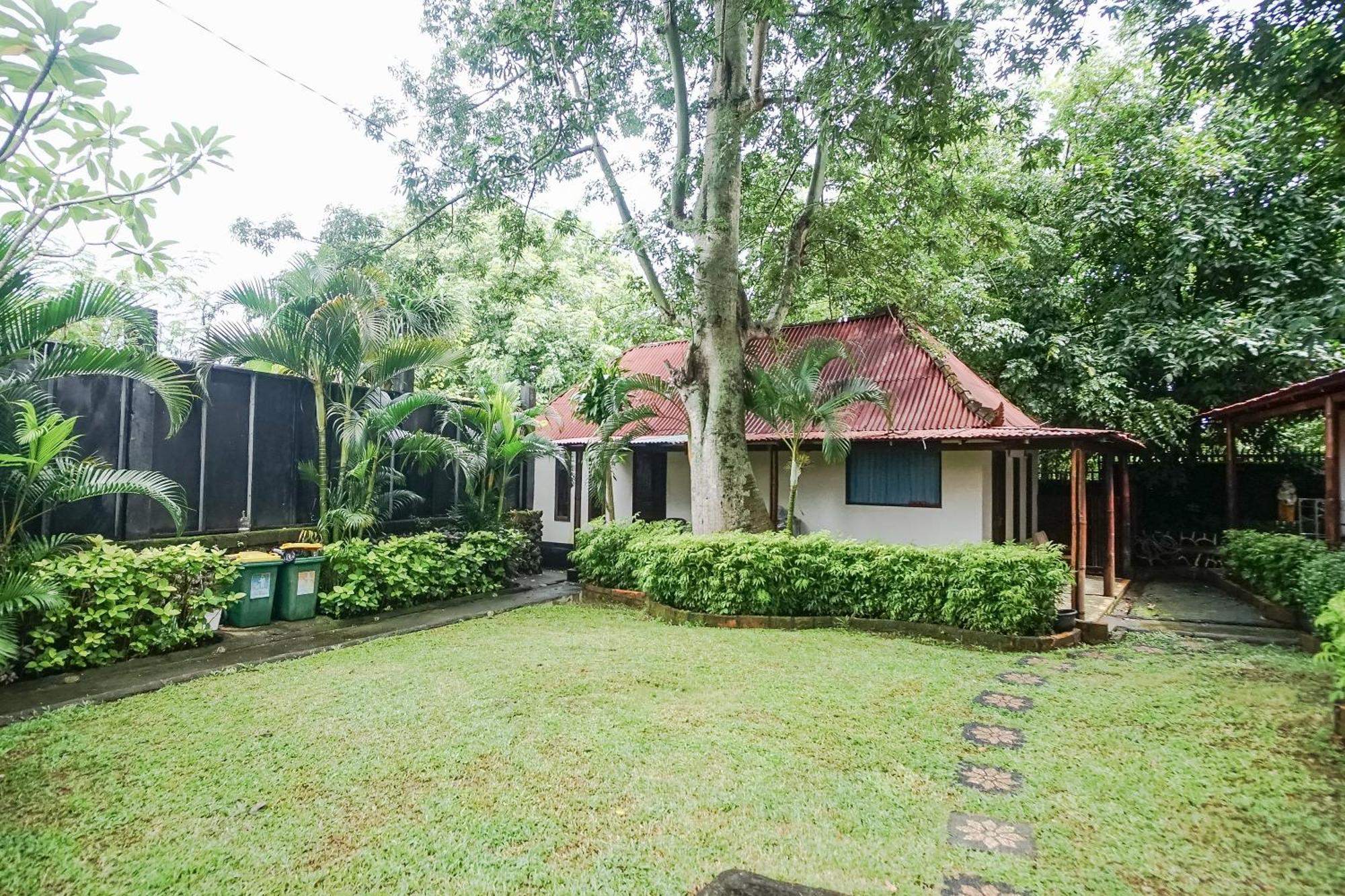 Kampung 168 Hotel Jimbaran Kültér fotó